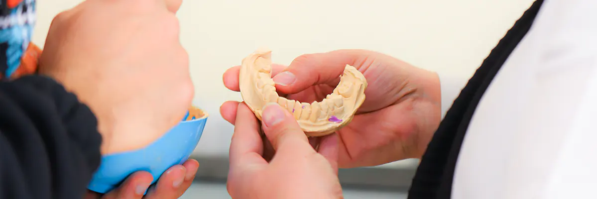 رشته دندانسازی